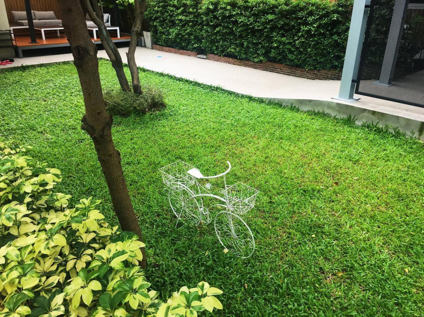 Ingnaam Hotel Rangsit Exterior photo